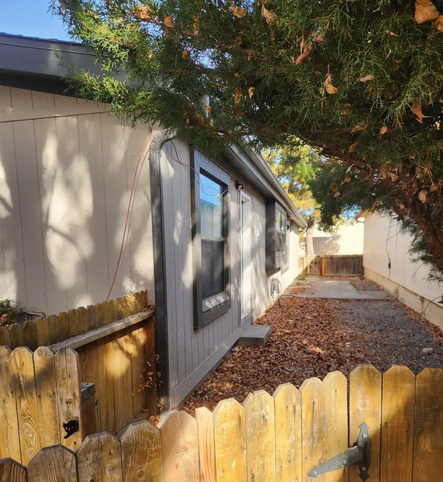 7211 Quail Hollow Ne, Albuquerque, NM 87109 - Image #2