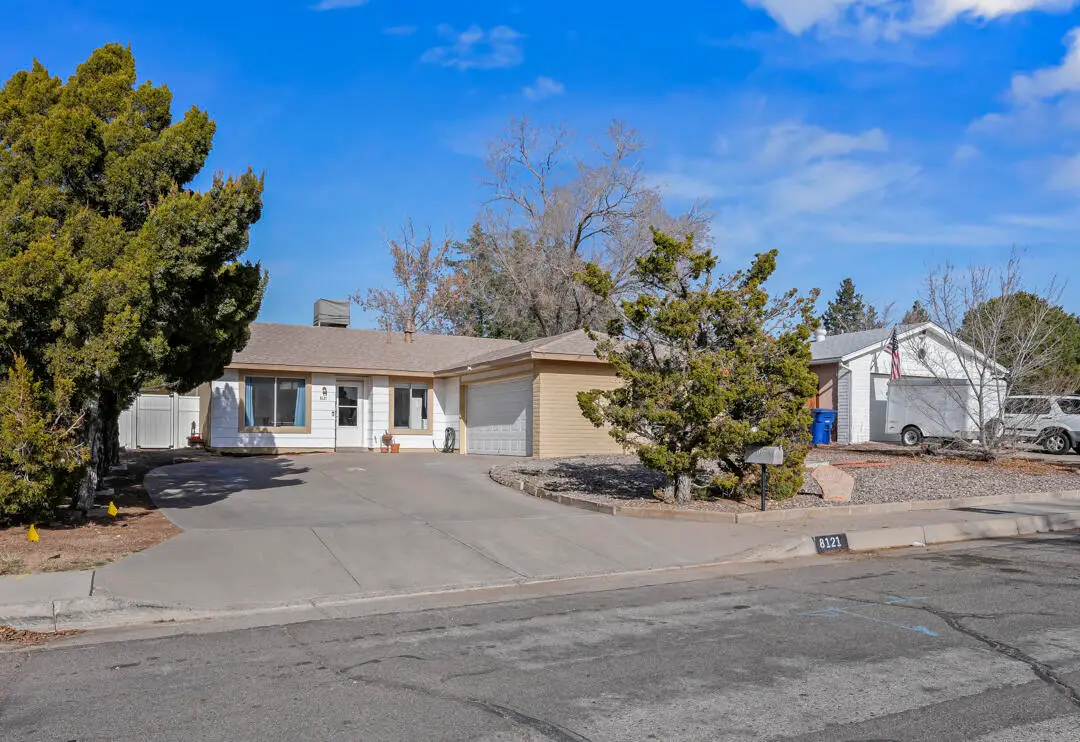 8121 Monterey East Avenue Ne, Albuquerque, NM 87109 - Image #1