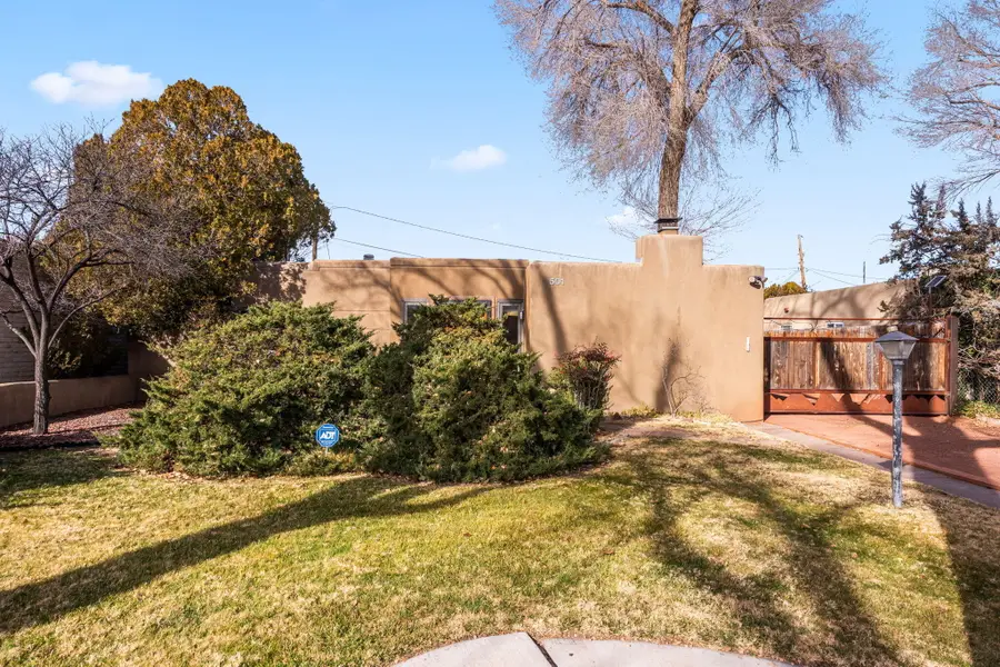 501 Laguna Boulevard Sw, Albuquerque, NM 87104 - Image #2