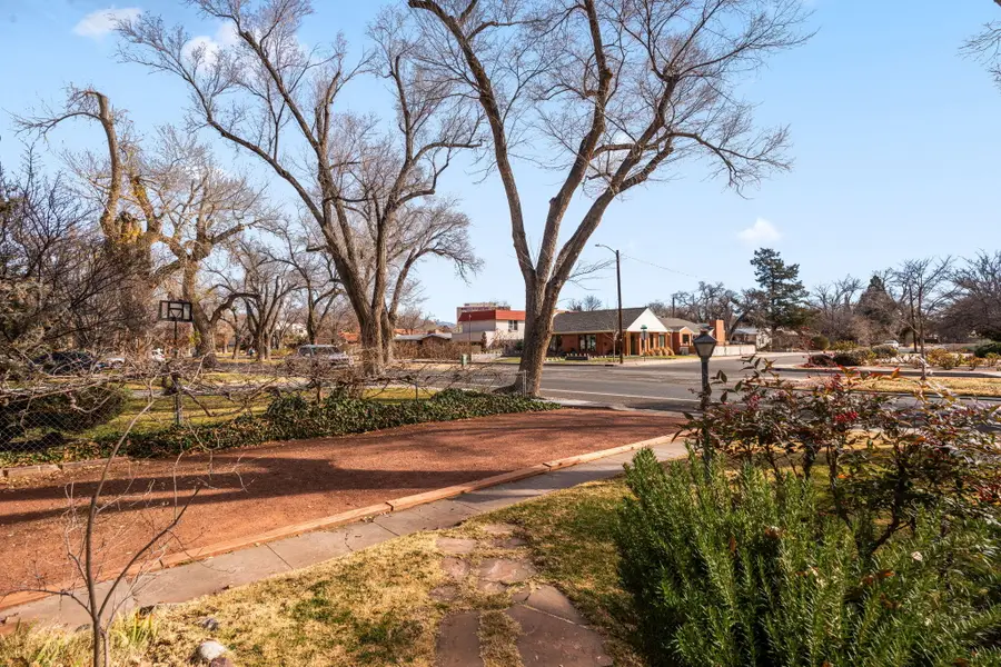 501 Laguna Boulevard Sw, Albuquerque, NM 87104 - Image #3