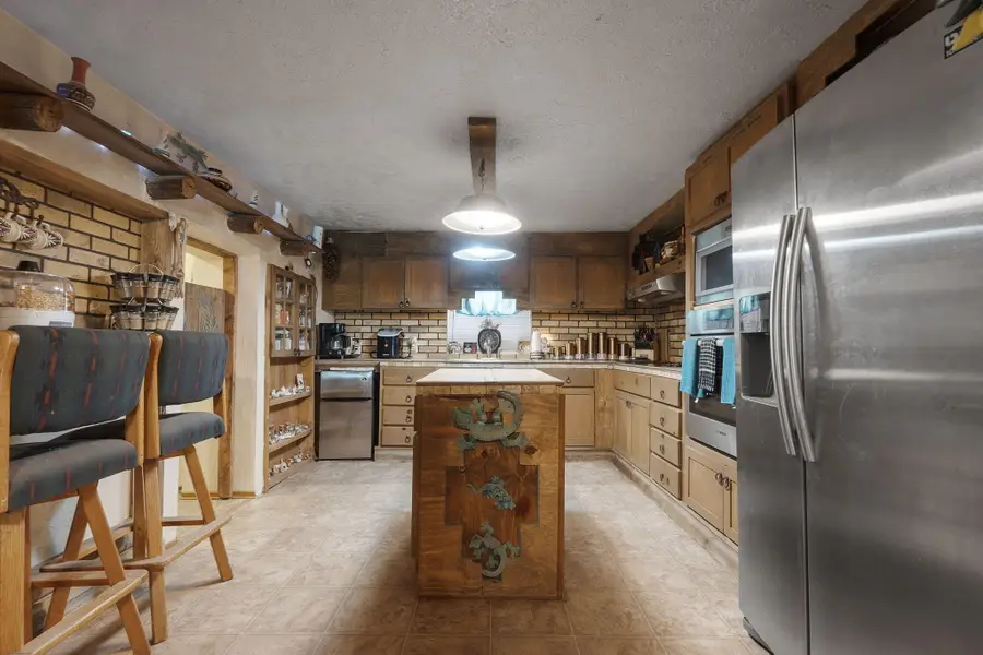 524 Don Sosteno Road, Los Lunas, NM 87031 - Image #3