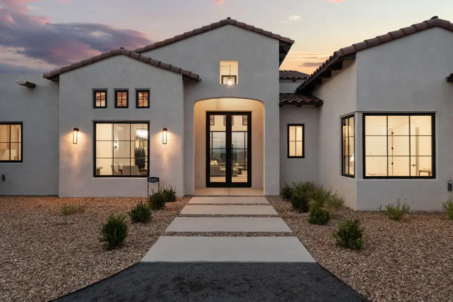 8601 Beverly Hills Avenue Ne, Albuquerque, NM 87122 - #3