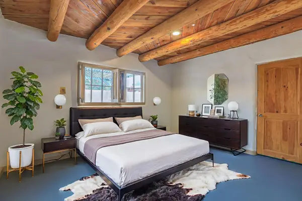 616 17th Street Nw, Albuquerque, NM 87104