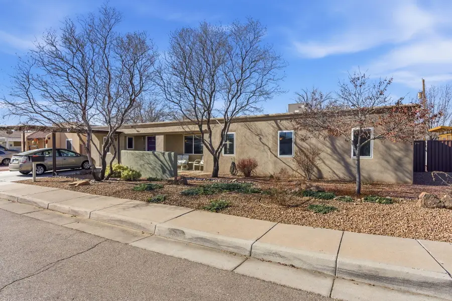 4233 Trinity Place Nw, Albuquerque, NM 87107 - Image #3