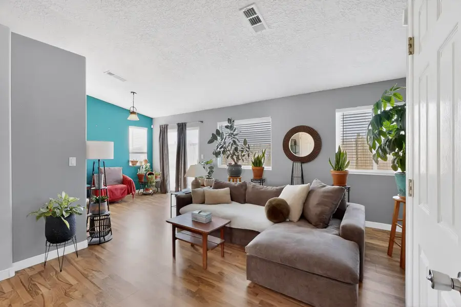 7812 Windsong Place Sw, Albuquerque, NM 87121 - Image #3