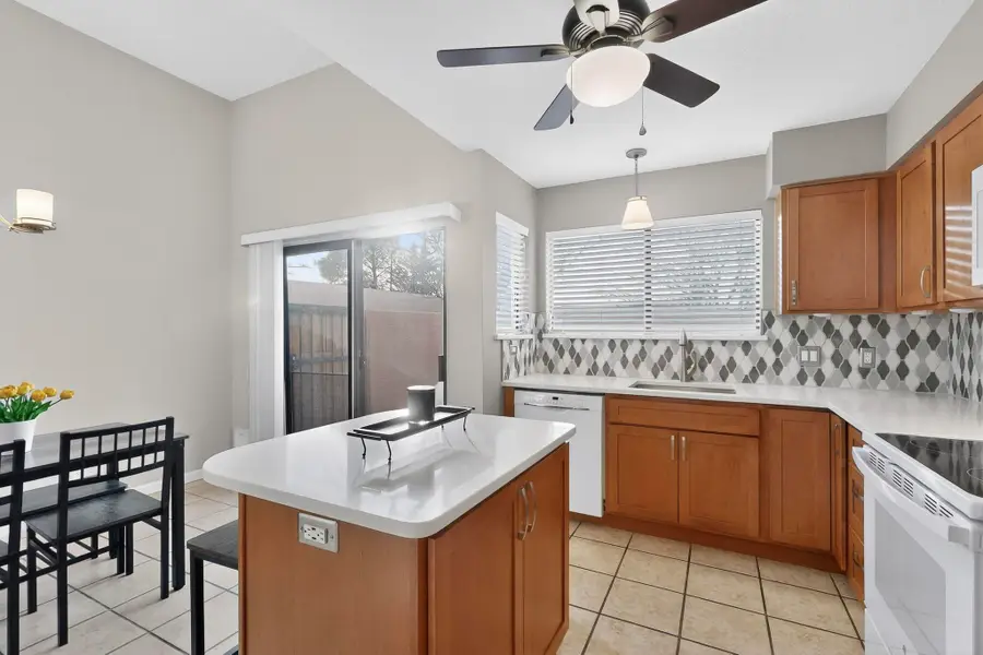 10113 Denali Road Ne, Albuquerque, NM 87111 - Image #3