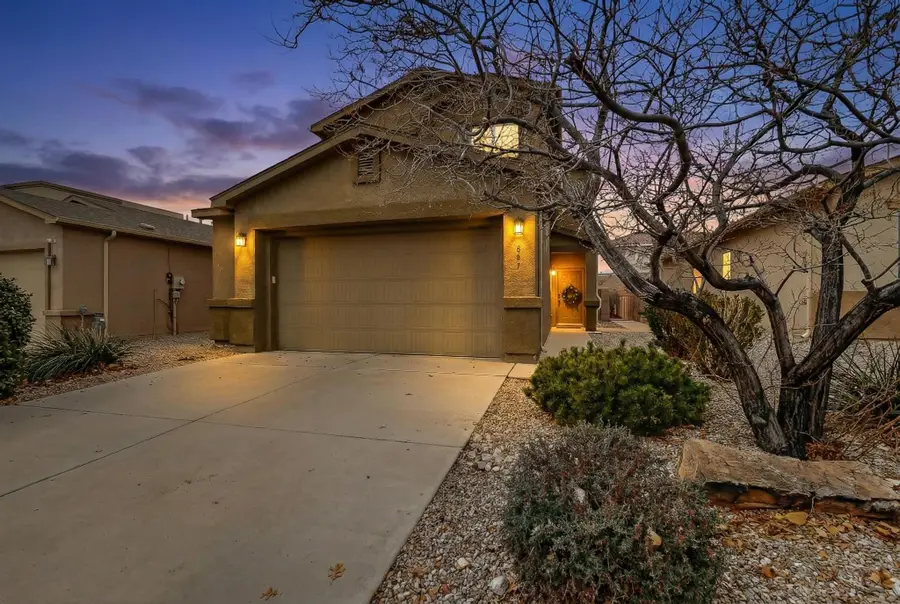 847 Kipuka Drive Nw, Albuquerque, NM 87120 - Image #2