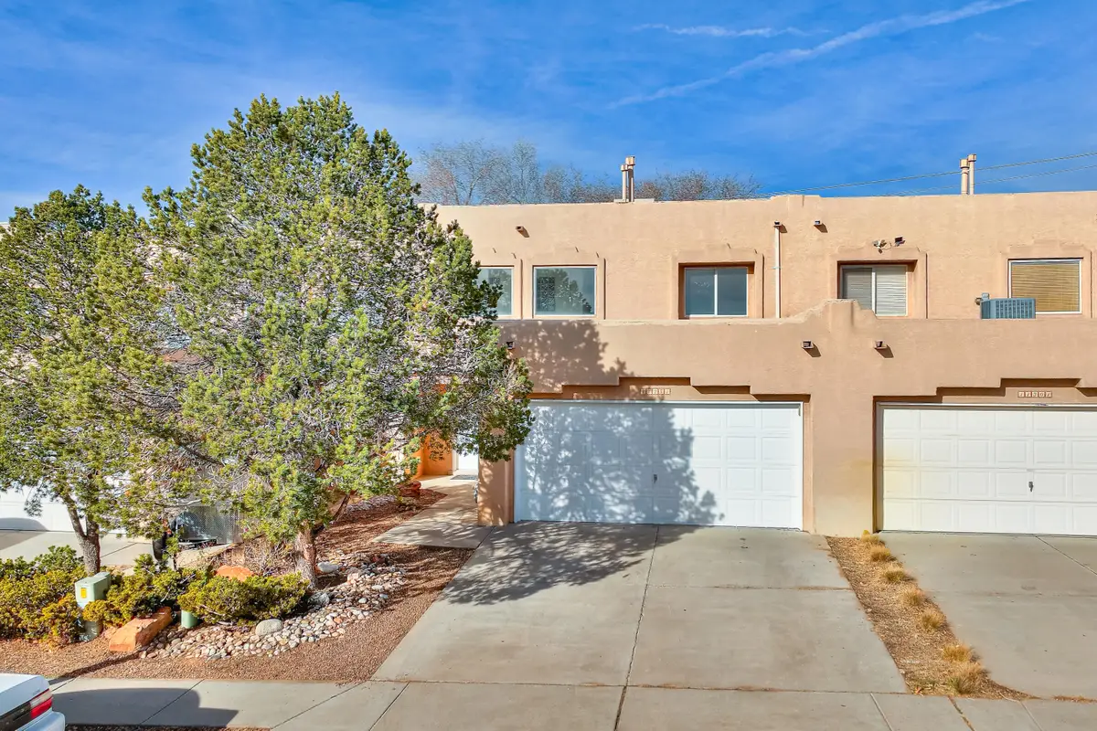 11251 Campo Del Oso Avenue Ne, Albuquerque, NM 87123 - Image #1