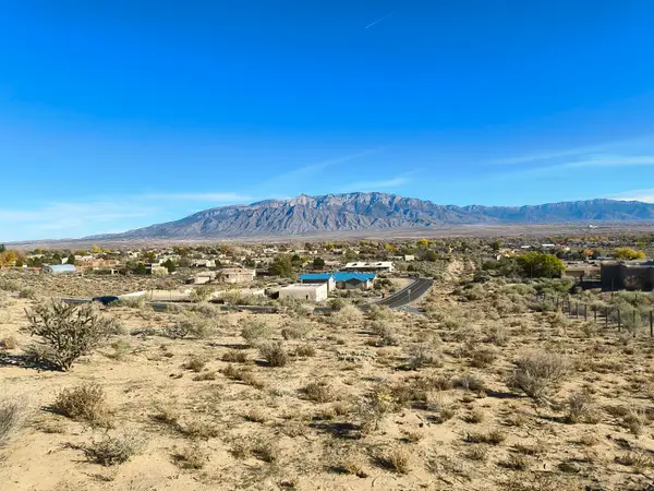 L58 Sagebrush Dr, Corrales, NM 87048