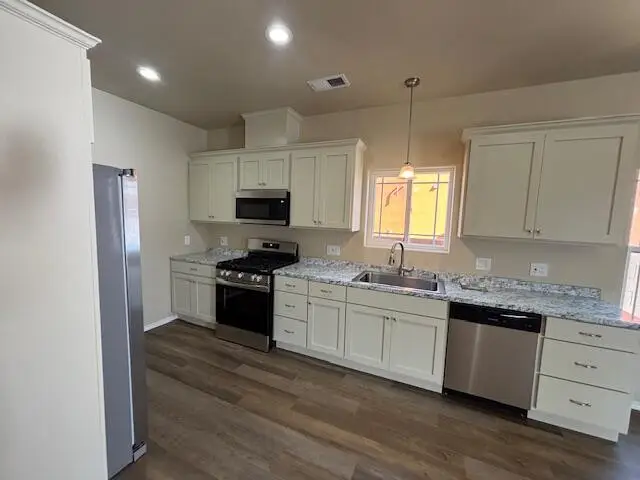 418 N Lala Street, Belen, NM 87002 - #3