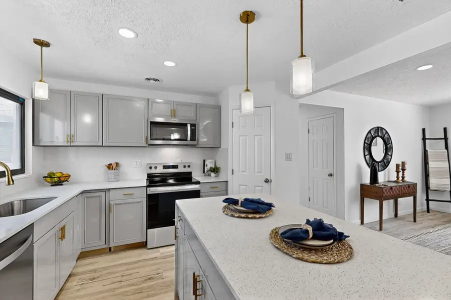 1820 Lester Drive Ne, Albuquerque, NM 87112 - Image #3