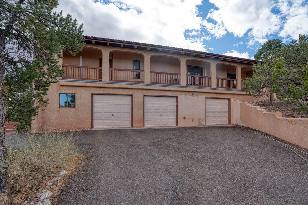 3 Tres Hermanos Road, Placitas, NM 87043 - Image #1