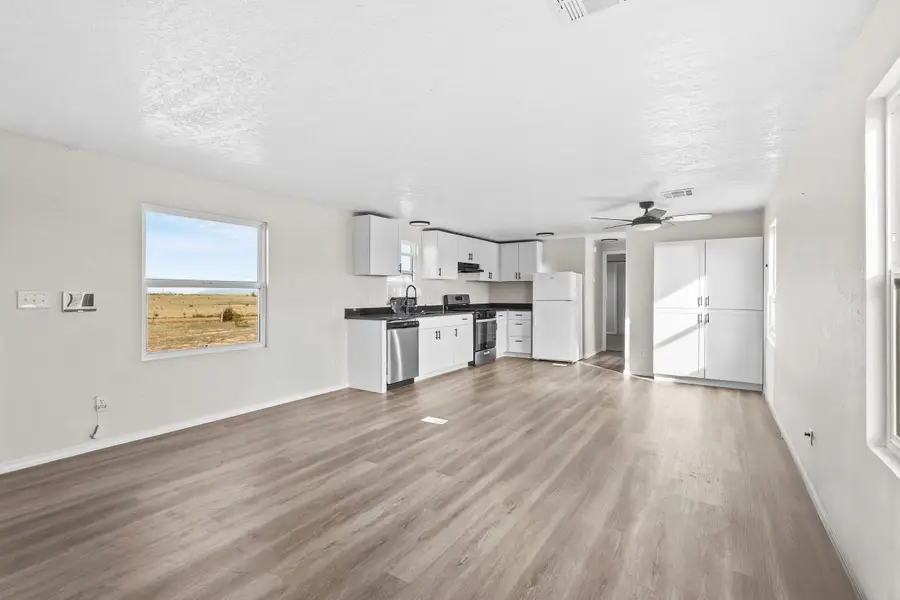 66 Coyote Loop, Moriarty, NM 87035 - Image #2