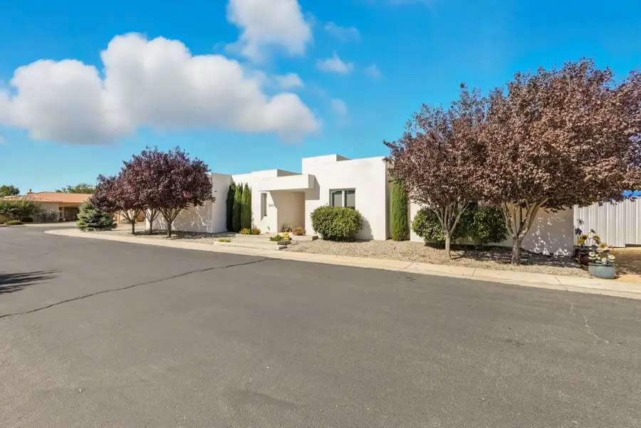 3605 Conrado Lane Nw, Albuquerque, NM 87107 - Image #3