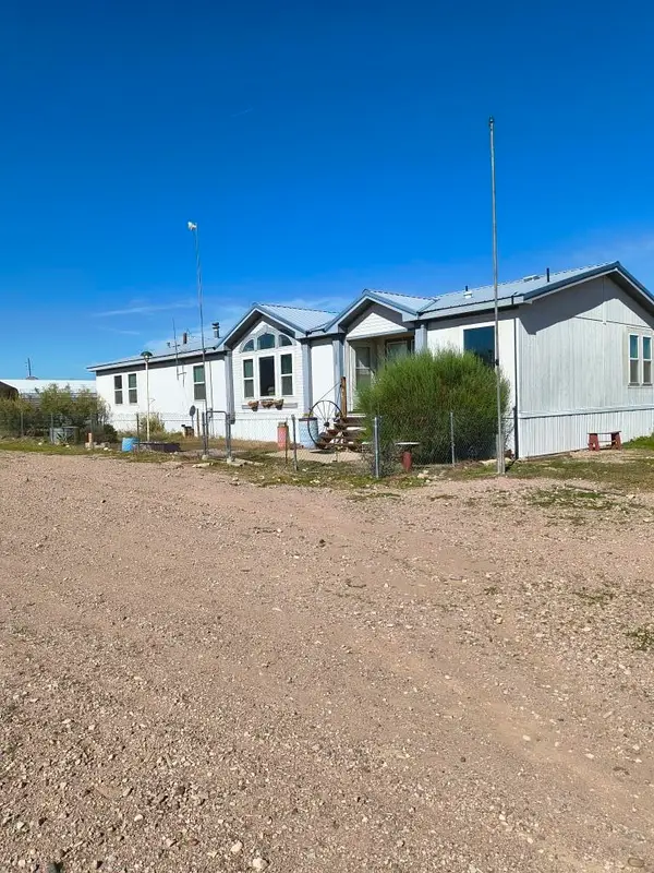127 N Polvadera Road, Polvadera, NM 87828