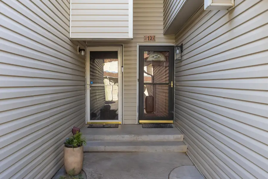 12 Lakeshore Drive Ne, Albuquerque, NM 87112 - Image #2