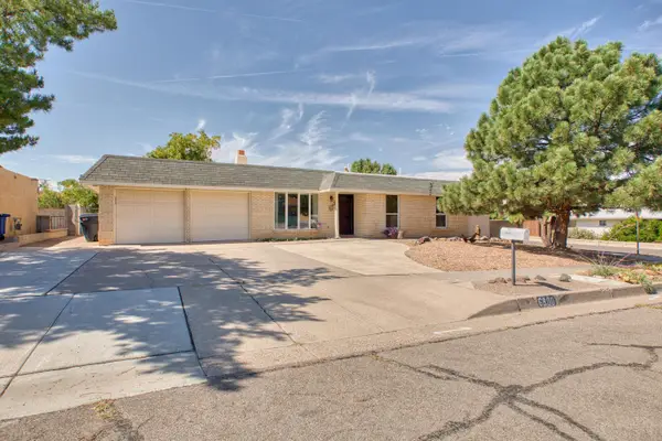 6800 Orphelia Avenue Ne, Albuquerque, NM 87109