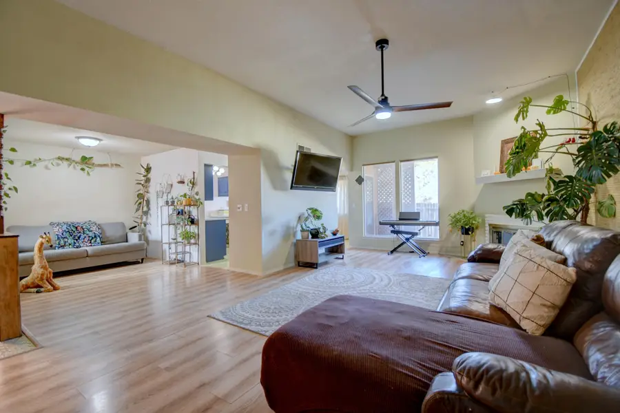 5121 Pinata Place Ne, Albuquerque, NM 87109 - Image #2