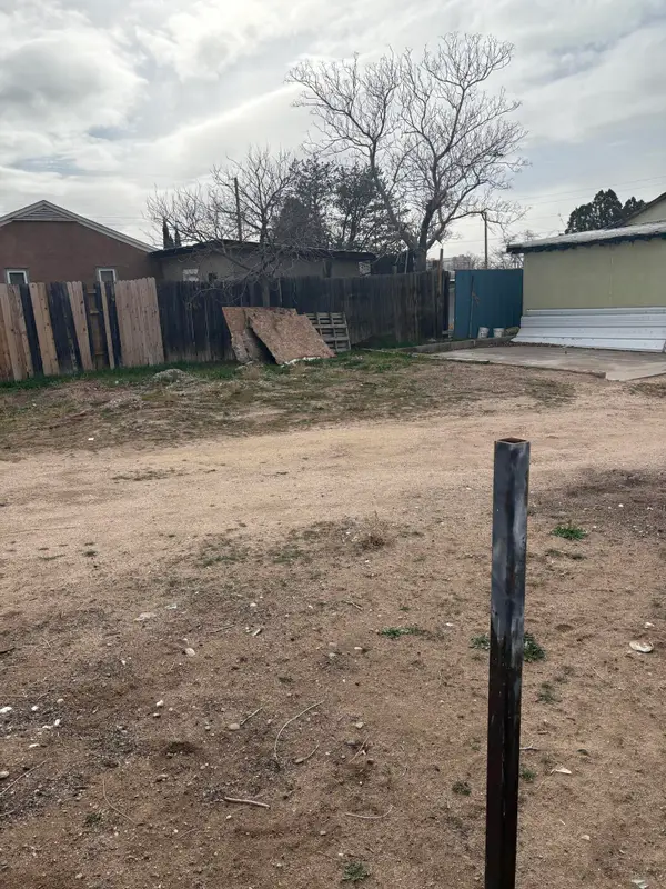 428 Aspen Avenue Ne, Albuquerque, NM 87102