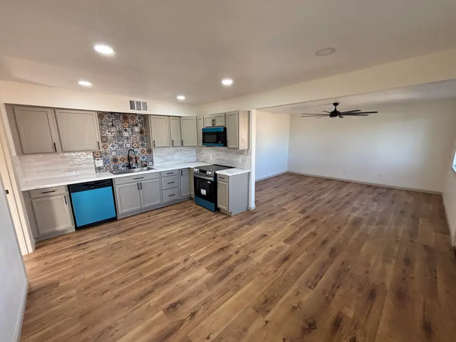 1340 Cherokee Court Nw, Albuquerque, NM 87107 - Image #3