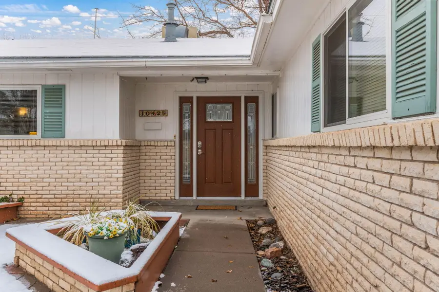 10428 Hendrix Avenue Ne, Albuquerque, NM 87111 - Image #3