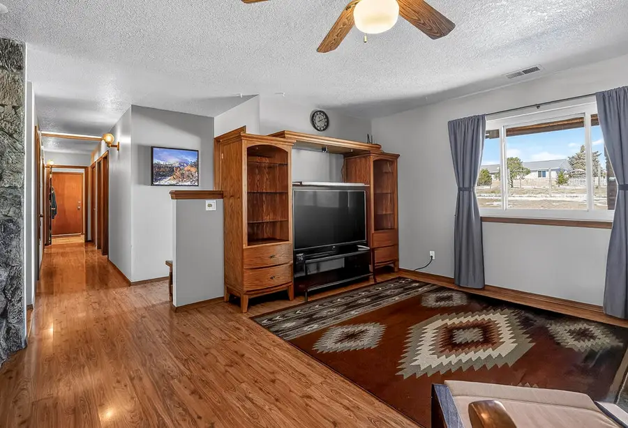 79 Mccall Loop, Edgewood, NM 87015 - Image #2