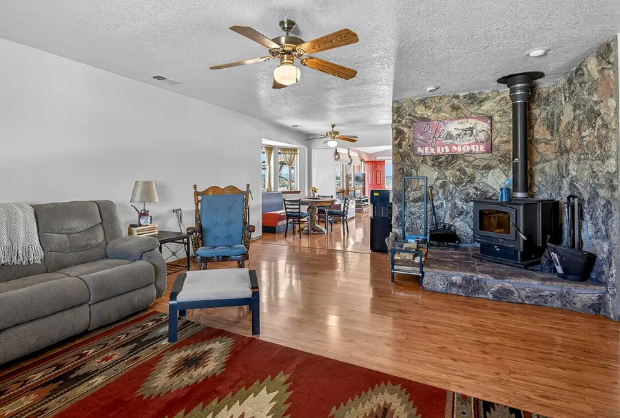 79 Mccall Loop, Edgewood, NM 87015 - Image #3