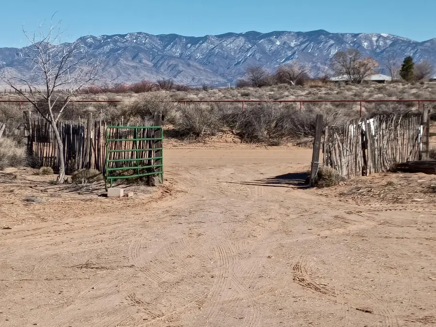 16 Jennifer Street, Belen, NM 87002 - #2