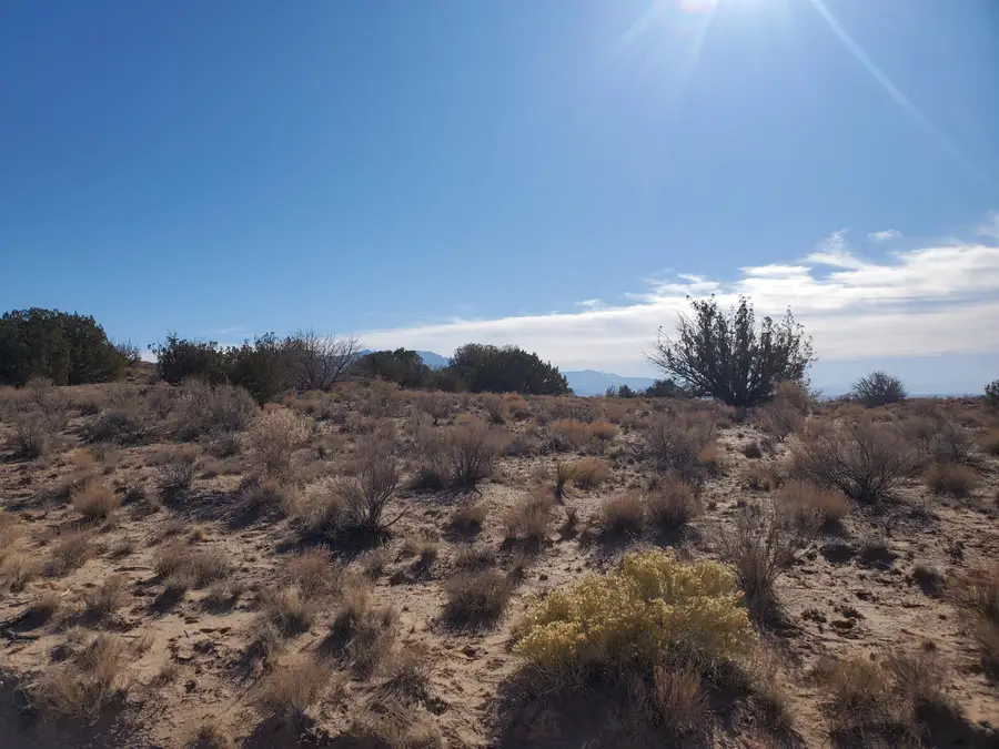 5404 Offenbach Road Ne, Rio Rancho, NM 87144 - Image #2