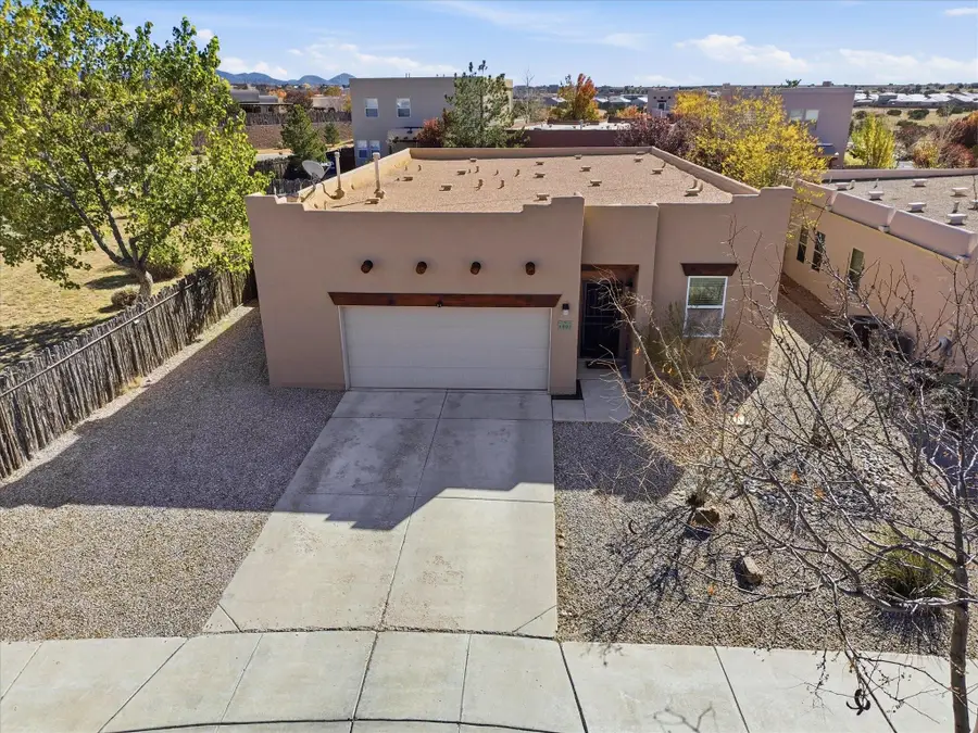 4001 Montana Verde Road, Santa Fe, NM 87507 - Image #3