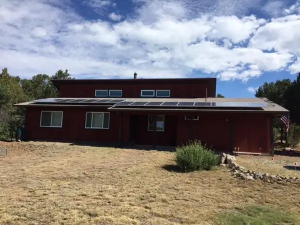 32 Columbine Lane, Cedar Crest, NM 87008