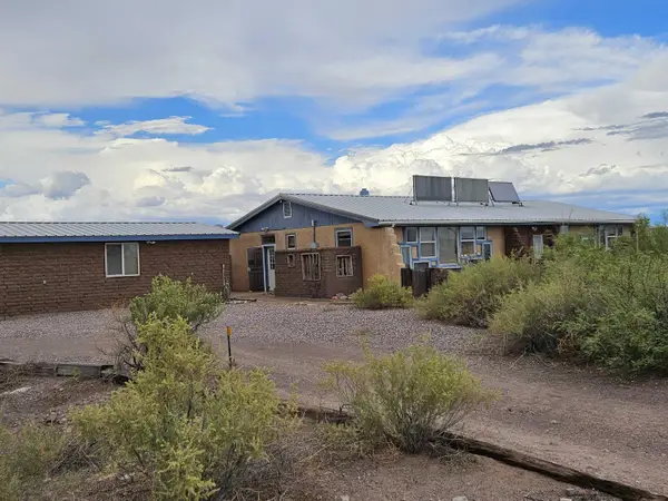 500 Ne Frontage Road, Polvadera, NM 87828