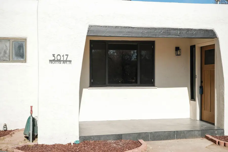 3017 Frontier Avenue Ne, Albuquerque, NM 87106 - Image #2