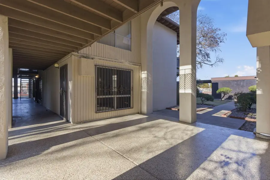 1601 N Pennsylvania Street Ne #U21, Albuquerque, NM 87110 - Image #2