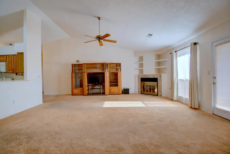 6908 Sweetbrier Avenue Nw, Albuquerque, NM 87120 - Image #3