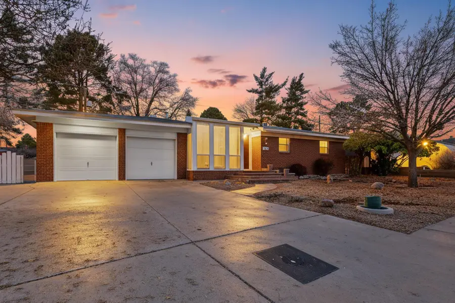 8205 Connecticut Street Ne, Albuquerque, NM 87110 - Image #2