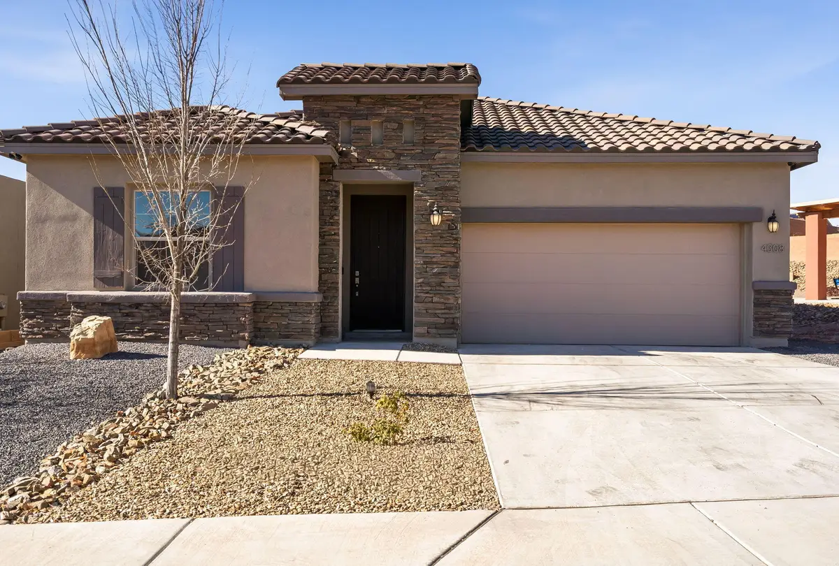 4308 Mountain Trail Loop Ne, Rio Rancho, NM 87144 - Image #1