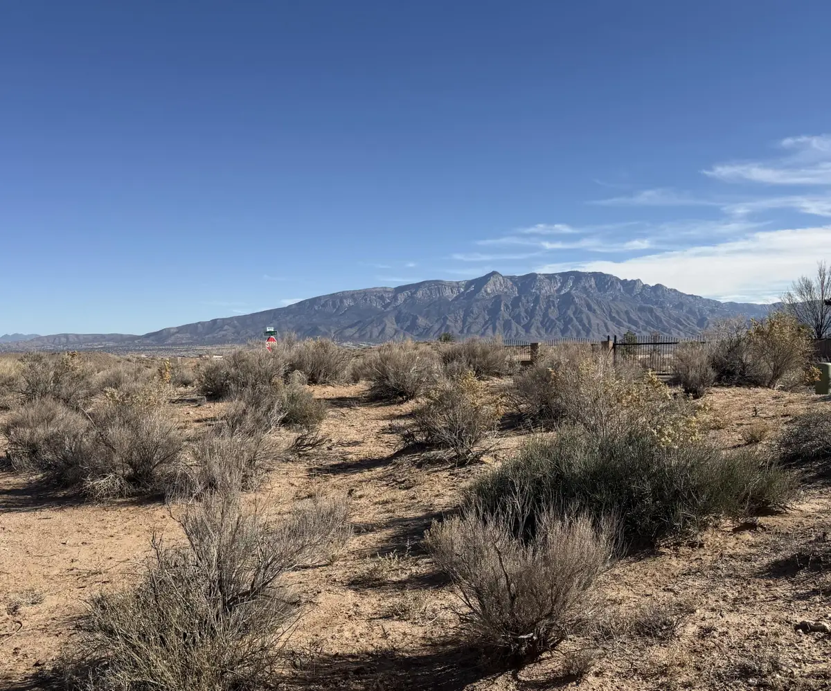 Oculus - Three Lots Loop Ne, Rio Rancho, NM 87144 - Image #1