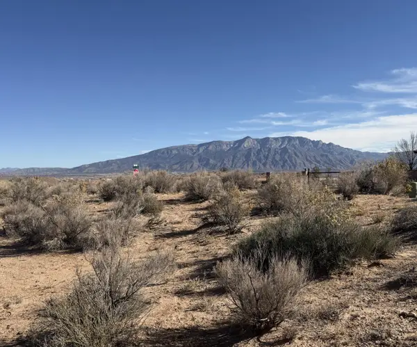 Oculus - Three Lots Loop Ne, Rio Rancho, NM 87144