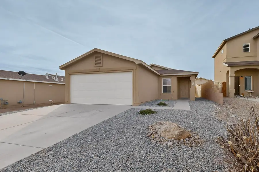735 Redwood Street Sw, Rio Rancho, NM 87124 - Image #2