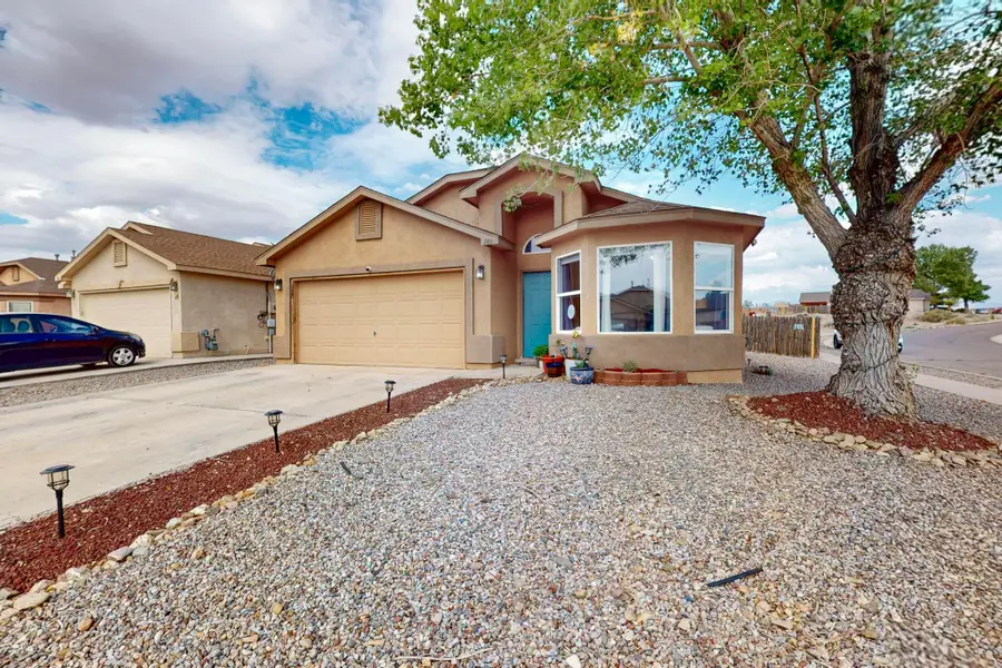 108 Avenida Jardin, Los Lunas, NM 87031 - Image #2