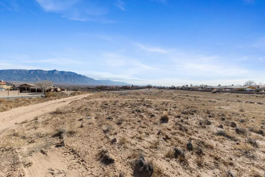 2801 Willow Creek Road Ne, Rio Rancho, NM 87144 - Image #2