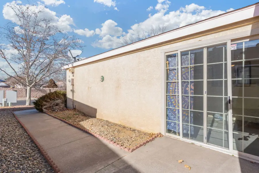 1656 Plum Road Ne, Rio Rancho, NM 87144 - Image #3