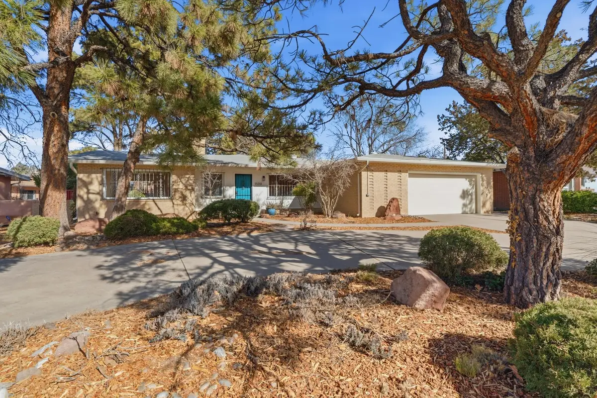 1500 Harvard Drive Ne, Albuquerque, NM 87106 - Image #1
