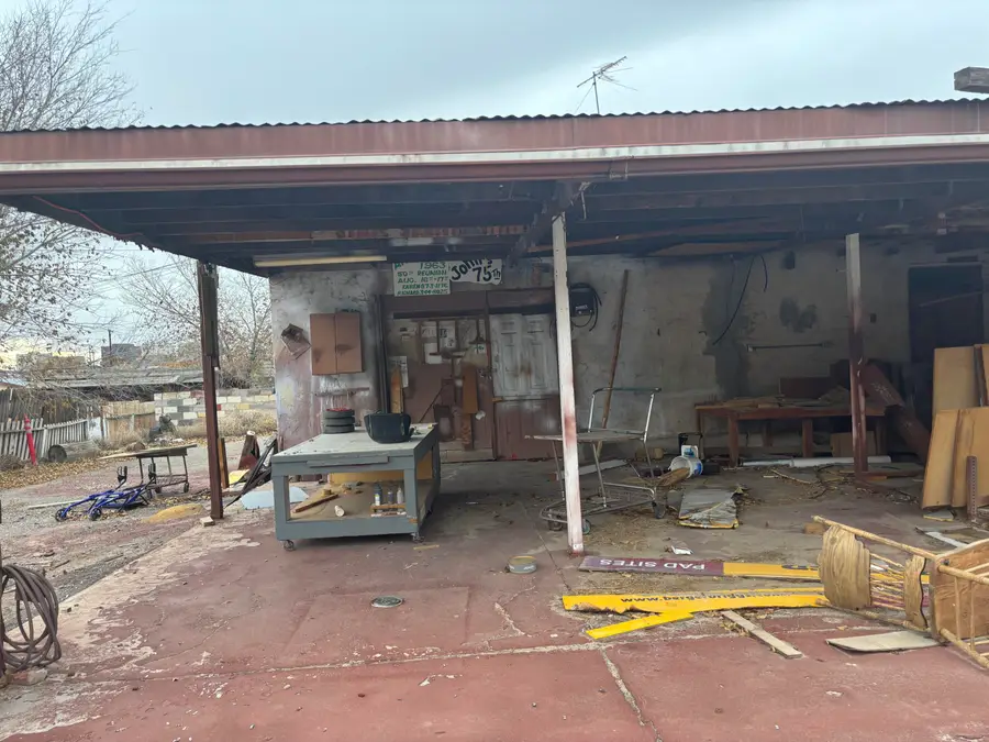 1040 Walter Street Ne, Albuquerque, NM 87102 - Image #2