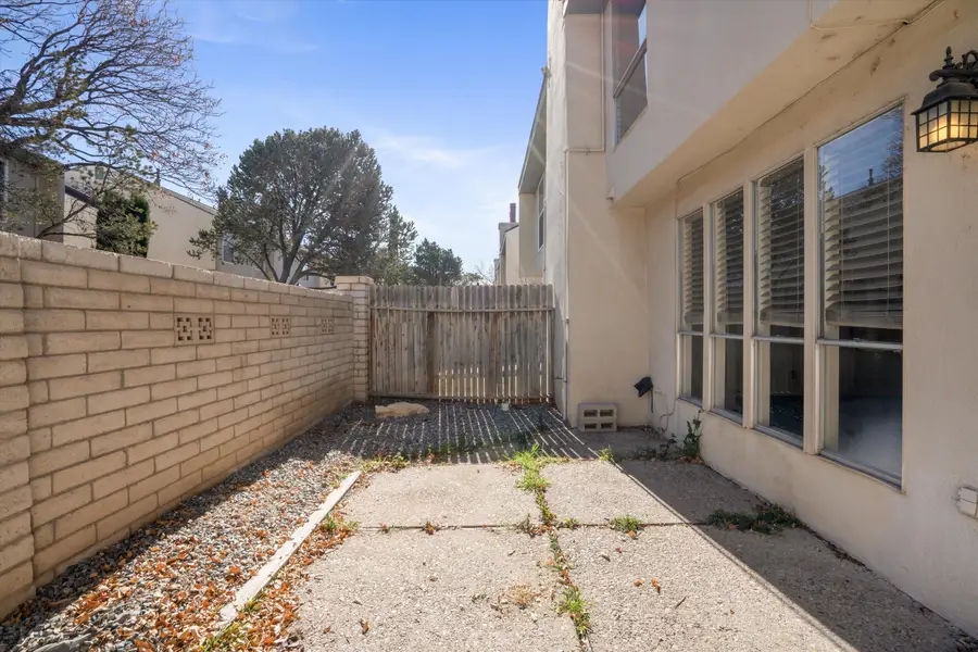 7465 Prairie Road Ne, Albuquerque, NM 87109 - Image #2