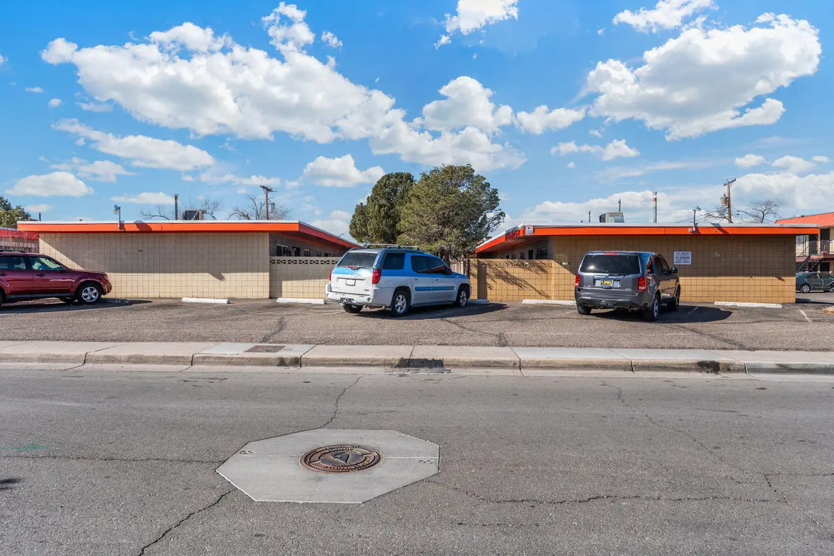 631 & 633 Mesilla Street Se, Albuquerque, NM 87108 - Image #1