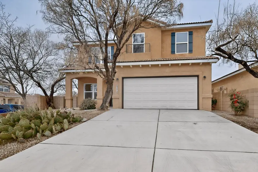 6247 Sierra Nevada Circle Nw, Albuquerque, NM 87114 - Image #2