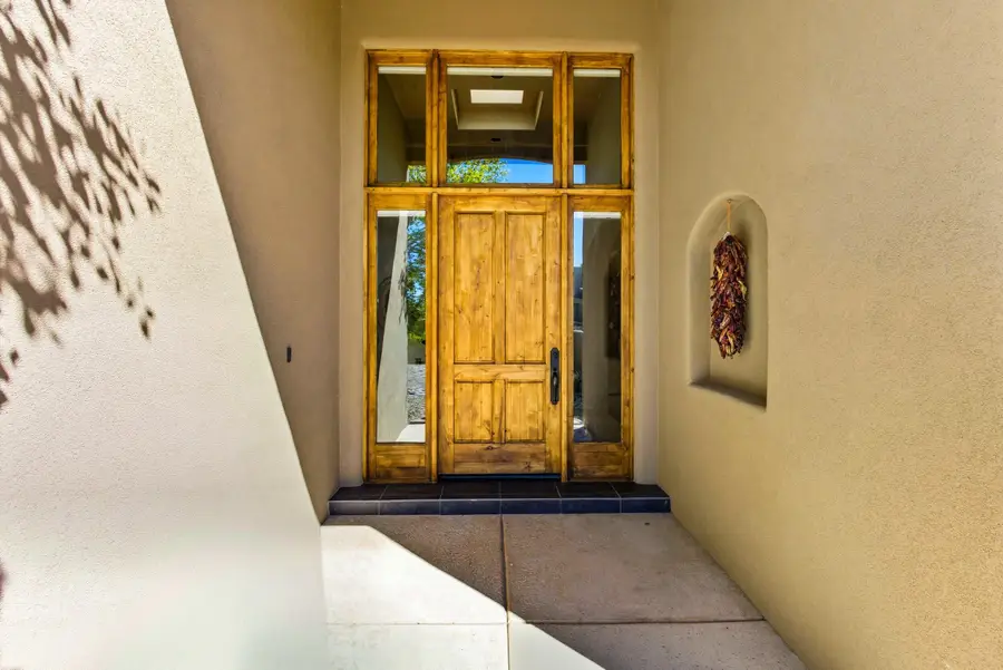 5105 High Desert Place Ne, Albuquerque, NM 87111 - Image #2