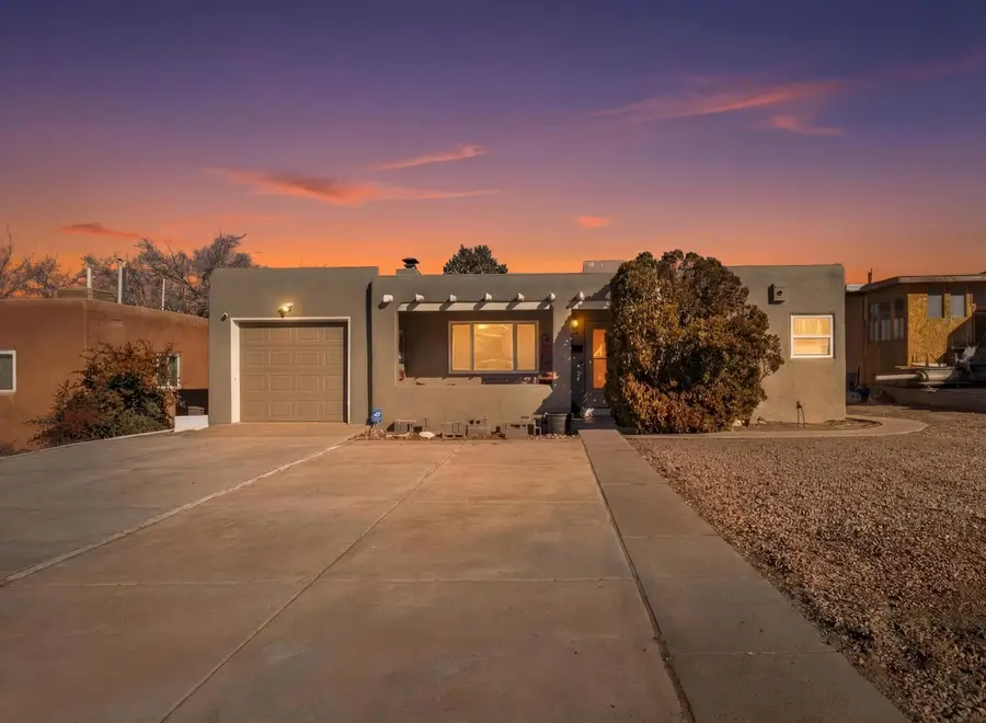 2715 Kathryn Avenue Se, Albuquerque, NM 87106 - Image #2